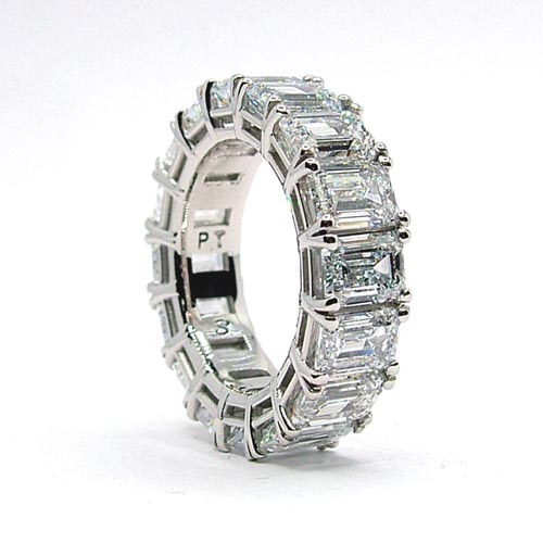 Sparkling eternity band highlighting wedding ring styles of 2024.