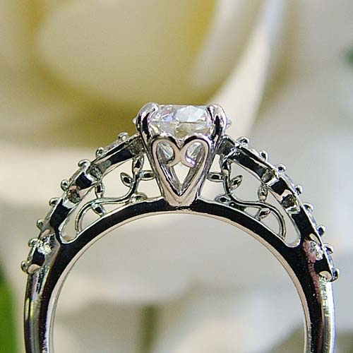 unconventional engagement rings