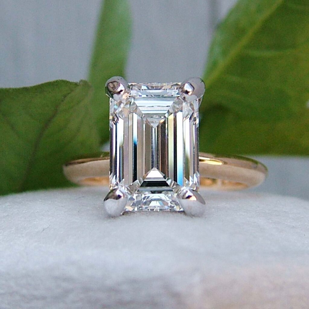 single diamond engagement ring