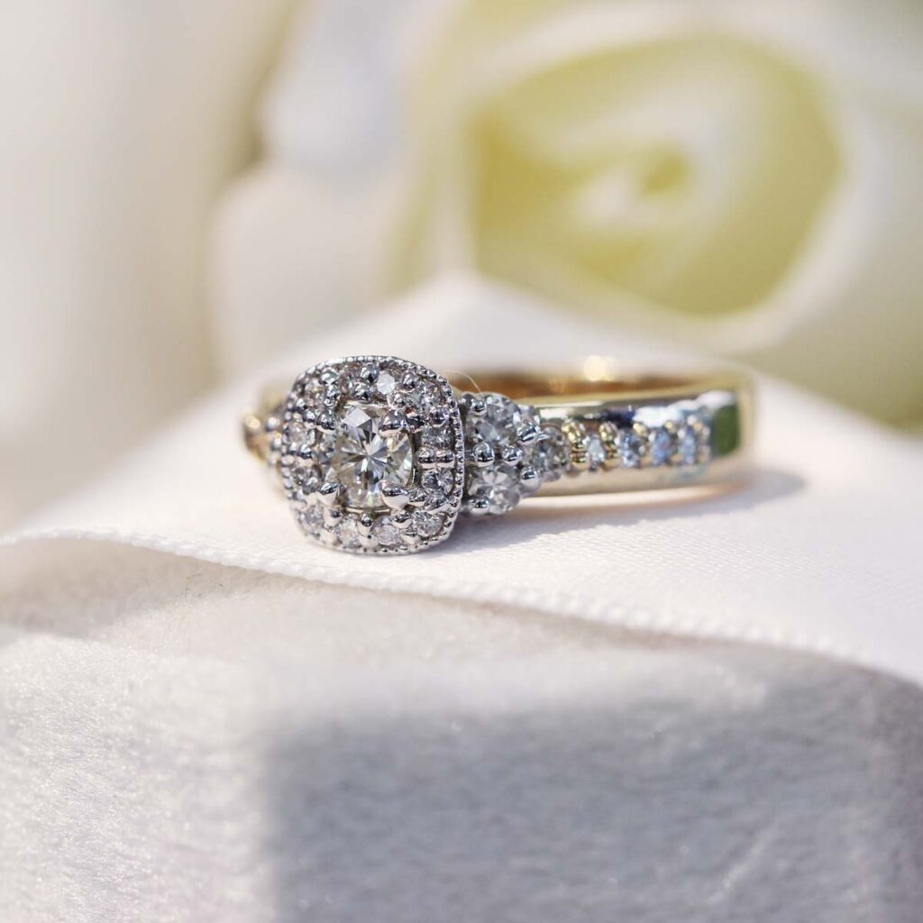 diamond halo engagement ring type