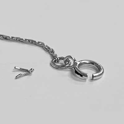 how to replace the clasp on a broken chain