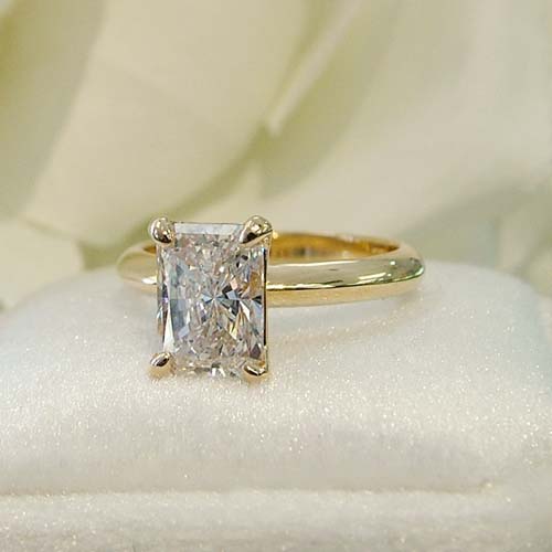 radiant cut engagement ring
