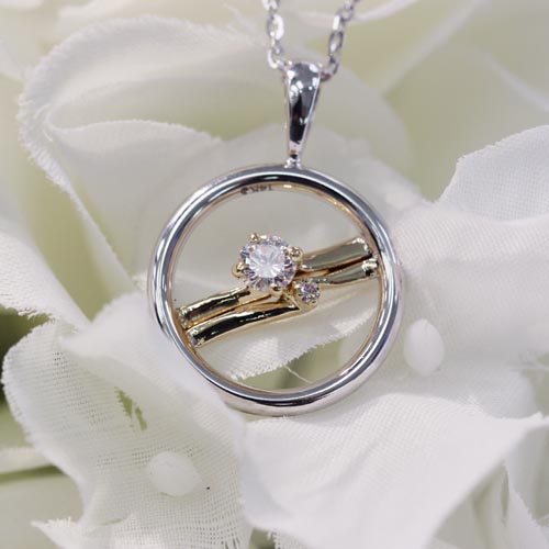 Personalized necklace from wedding ring